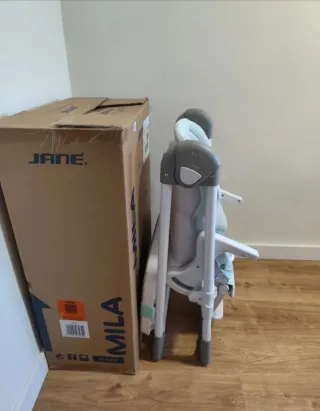 Trona Jane Mila Cosmos