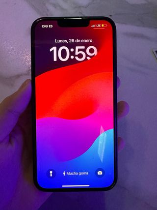 iPhone 14 azul marino