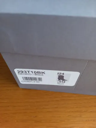 Botines cuero negro. Talla 39. Lola Cruz