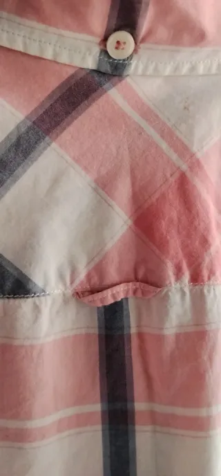 Camisa de cuadros rosa y blanca