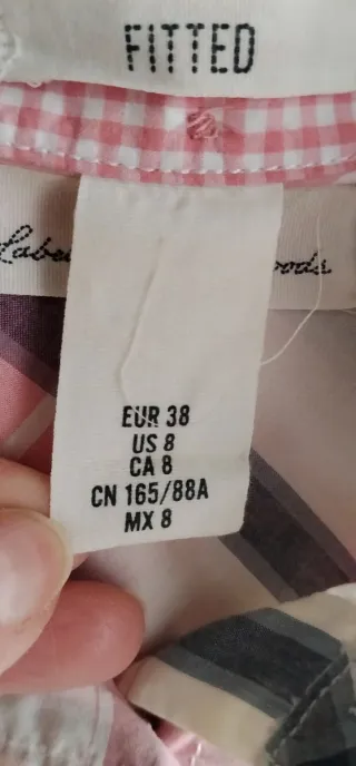 Camisa de cuadros rosa y blanca