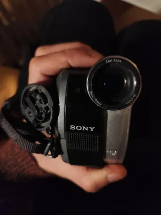 Sony Handycam DCR-HC24 MiniDV