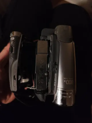 Sony Handycam DCR-HC24 MiniDV