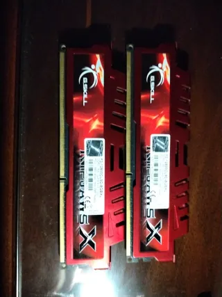 2x 4GB DDR3 G.Skill RAM