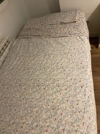 Juego de sábanas estampado floral