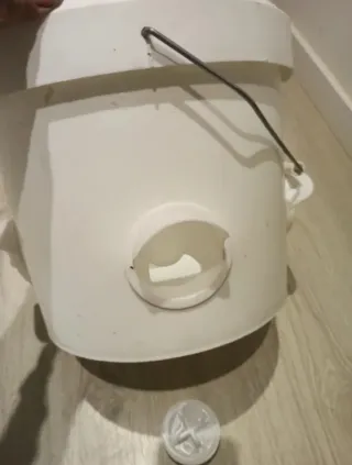 Comedero para gallinas