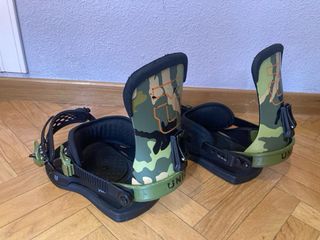 Tabla de Snowboard 159cm Easy + fijaciones + botas