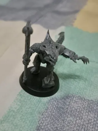 Saurus Oldblood miniatura