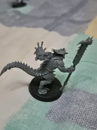 Saurus Oldblood miniatura