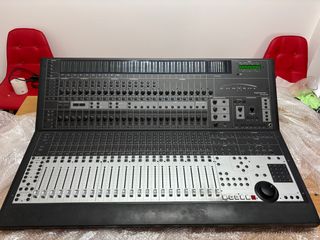Digidesign Control 24 Mesa Mezclas