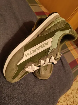 Zapatillas Abarth Grises y Verdes