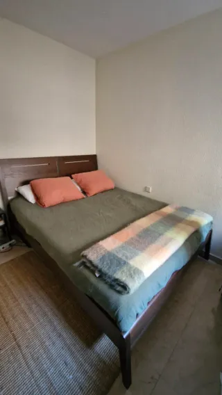 Estructura de cama de nogal 150x200cm