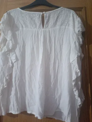 Blusa  blanca talla L