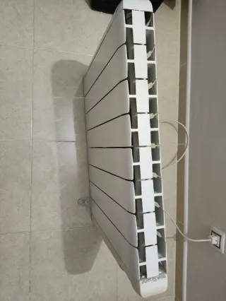 Radiador Emisor Térmico de Fluido Equation Plus