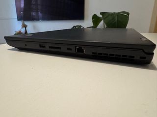 Estación de trabajo Lenovo P73 16GB/2TB