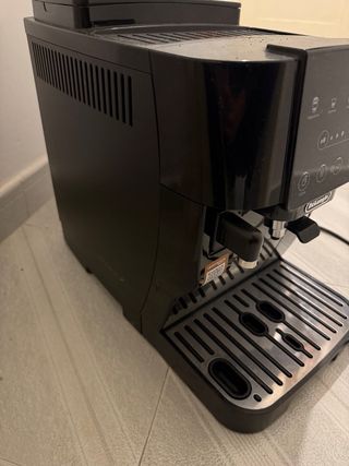Cafetera Delonghi Magnifica Start