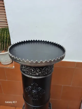 Estufa antigua de hierro fundido