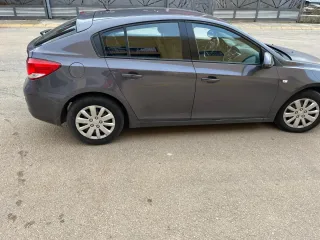 Chevrolet Cruze 2012