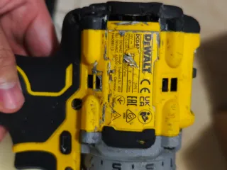 Taladro Dewalt DCD805NT