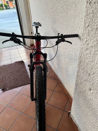 Bicicleta BERRIA BRAVO SPORT S Roja
