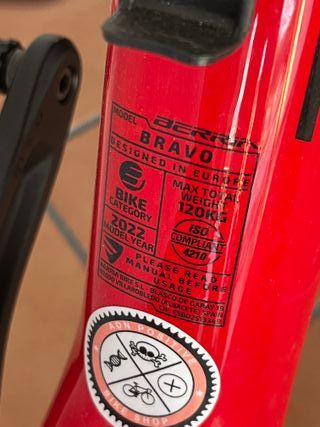 Bicicleta BERRIA BRAVO SPORT S Roja