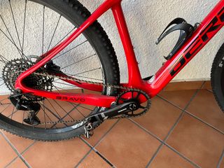 Bicicleta BERRIA BRAVO SPORT S Roja