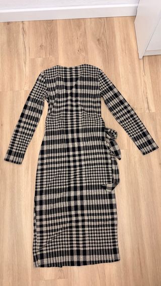 Vestido cuadros Bershka Talla S