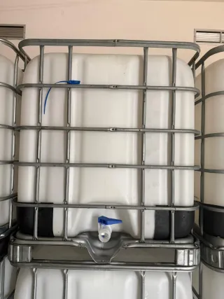 Depósito de agua IBC 1000L