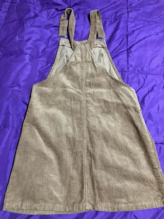 Peto de pana marrón