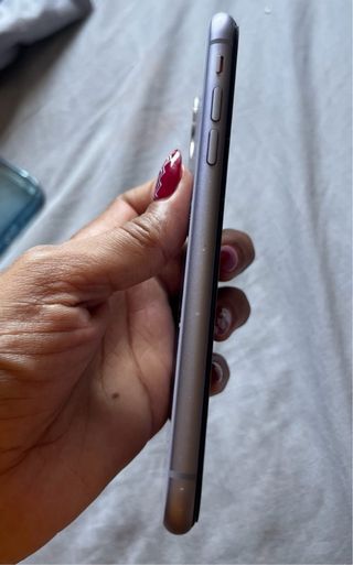 iPhone 11 64 GB Apple