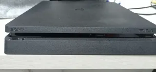 PS4 (PlayStation 4) Negra