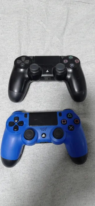 PS4 (PlayStation 4) Negra