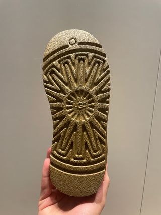 Botas UGG Classic Ultra Mini Beige