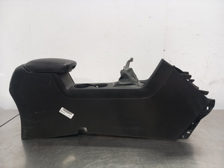 APOYABRAZOS CENTRAL KIA SPORTAGE (QL) G4FD