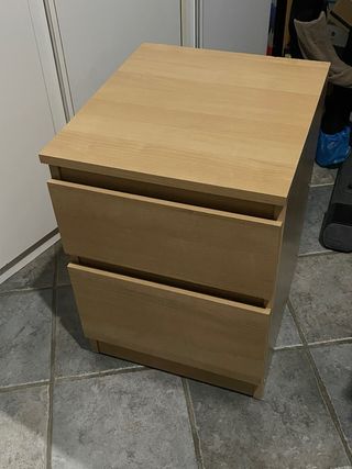 Comodino Ikea legno chiaro