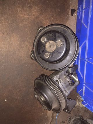 Bomba de dirección M50