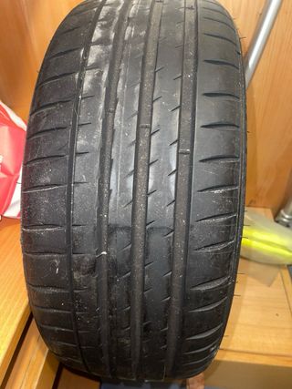 Neumático Michelin Pilot Sport4 205 45 ZR17