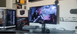 Monitor ASUS ROG Strix OLED XG32UCWMG intatto!