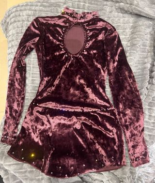 Maillot patinaje terciopelo con pedrería