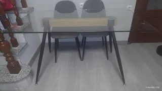 Mesa de cristal moderna