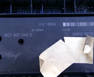 6q1 937 049 d centralita confort seat ibiza 105796