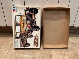 Maqueta Tamiya Ford Mutt con remolque