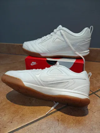 Sneakers Nike Gato LV 8