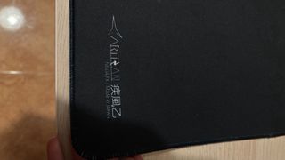 Teclado magnético + ratón + alfombrillas