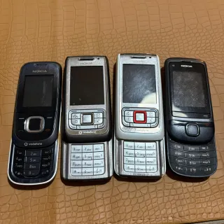 Lote 4 móviles Nokia teclado deslizante