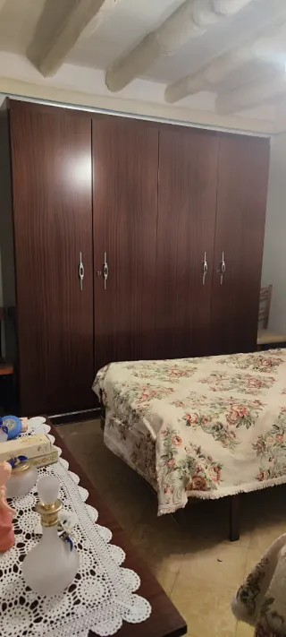 Armario vintage madera 4 puertas