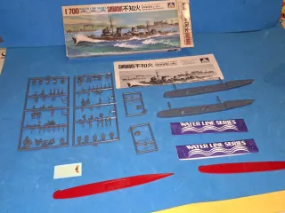 Maquetas 1:700 barcos originales  años 80-90
