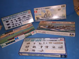 Maquetas 1:700 barcos originales  años 80-90