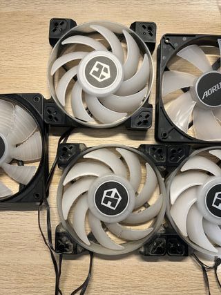 Pack 7 Ventiladores ARGB Aorus Deepcool