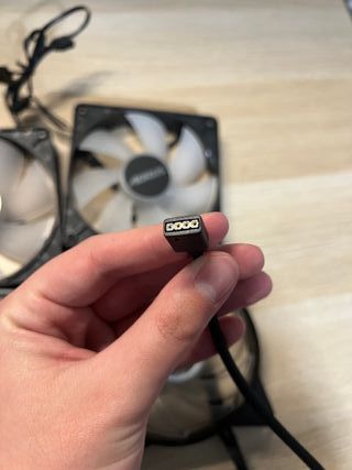 Pack 7 Ventiladores ARGB Aorus Deepcool